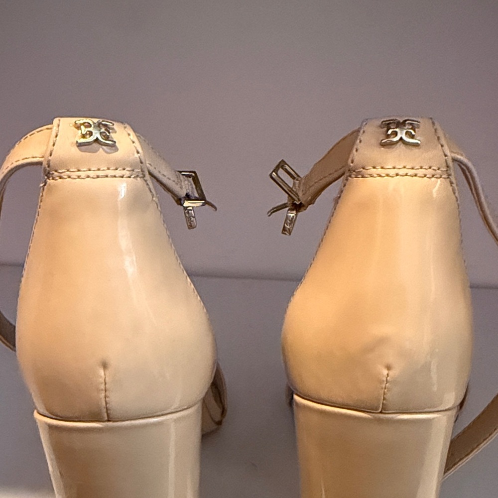 Sam Edelman Nude Patent Leather Heels - Picture 5 of 6